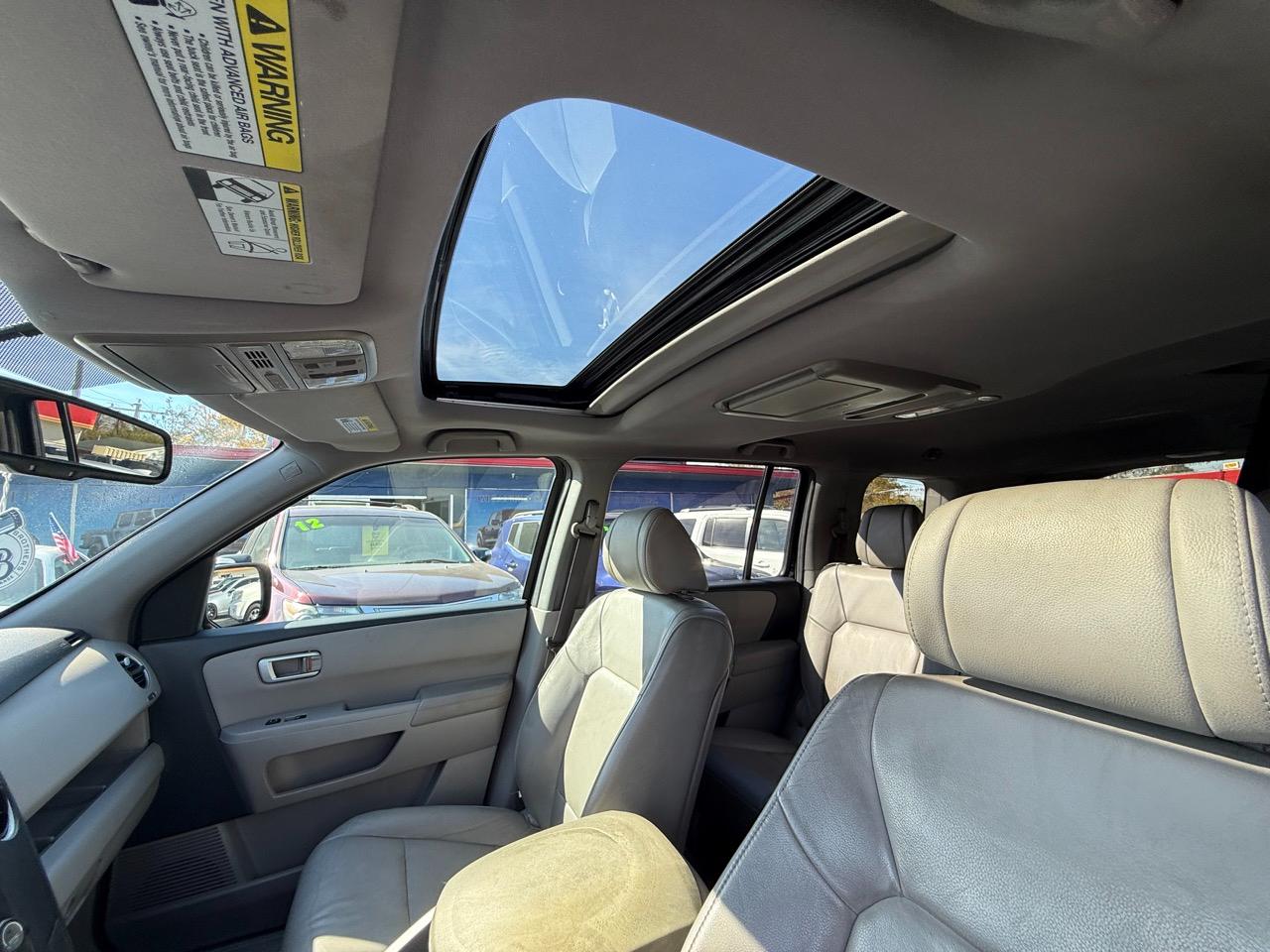 Honda Pilot EX-L 4WD 5-Spd AT with DVD 2014