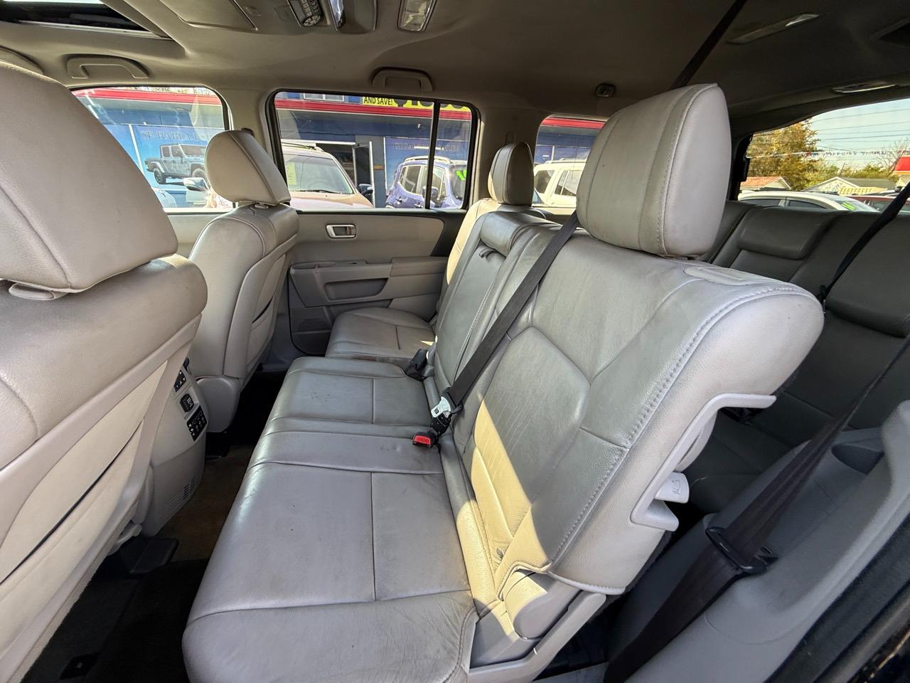 Honda Pilot EX-L 4WD 5-Spd AT with DVD 2014