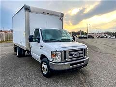 2013 Ford Econoline 