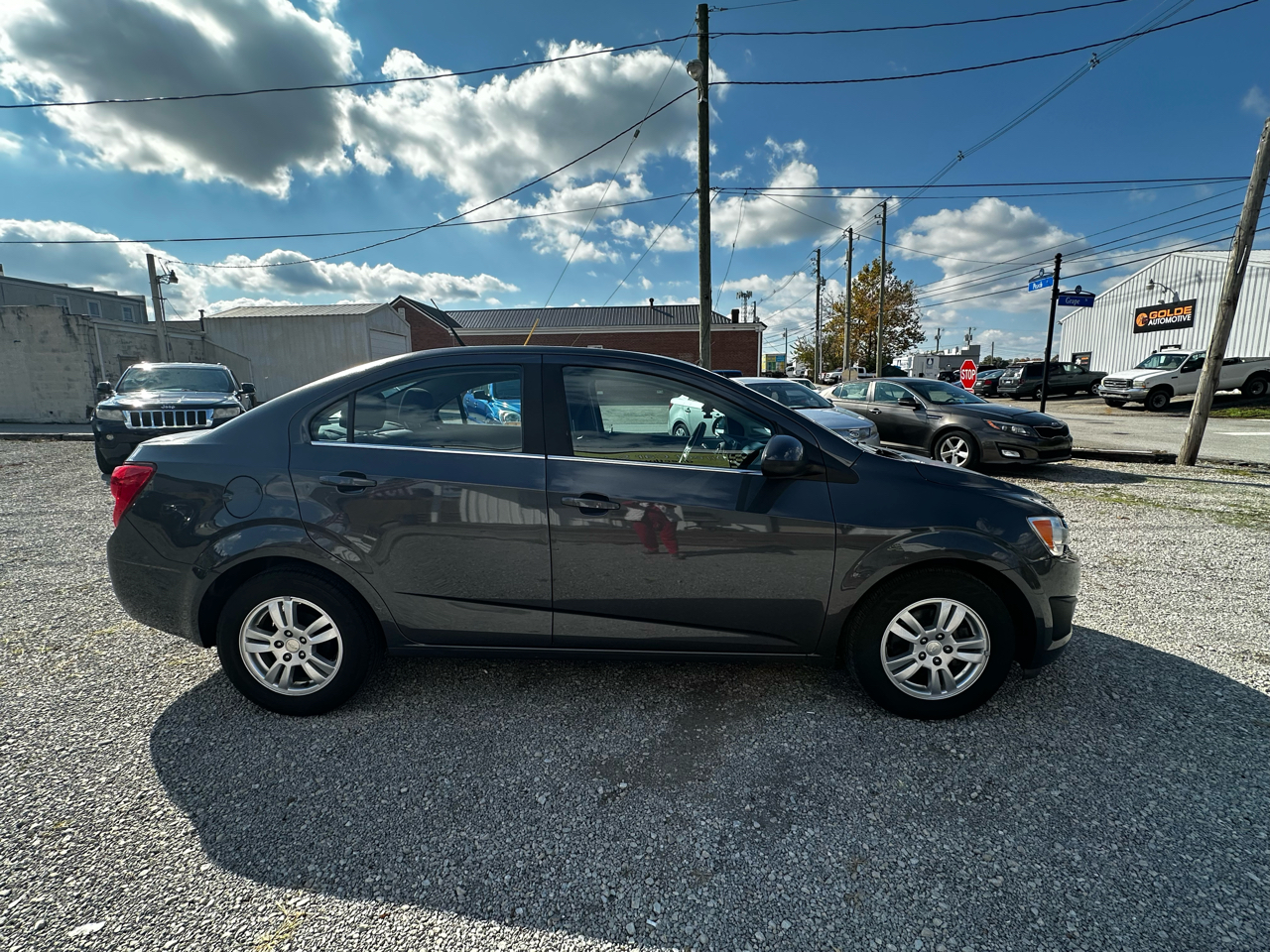 Chevrolet Sonic LT Manual Sedan 2013