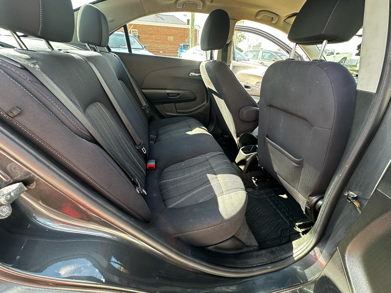 Chevrolet Sonic LT Manual Sedan 2013