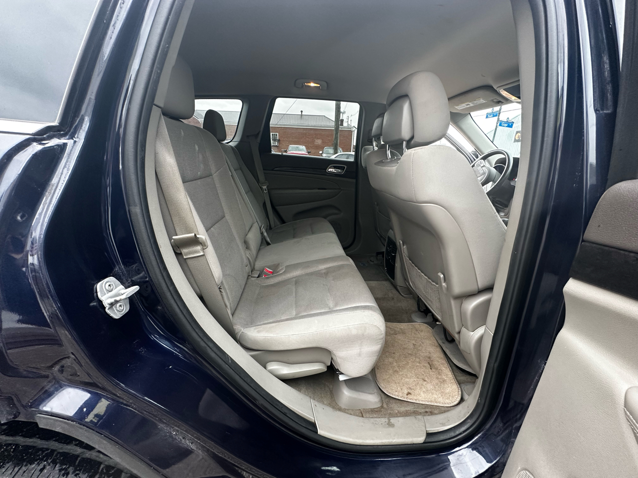 Jeep Grand Cherokee Laredo 4WD 2012