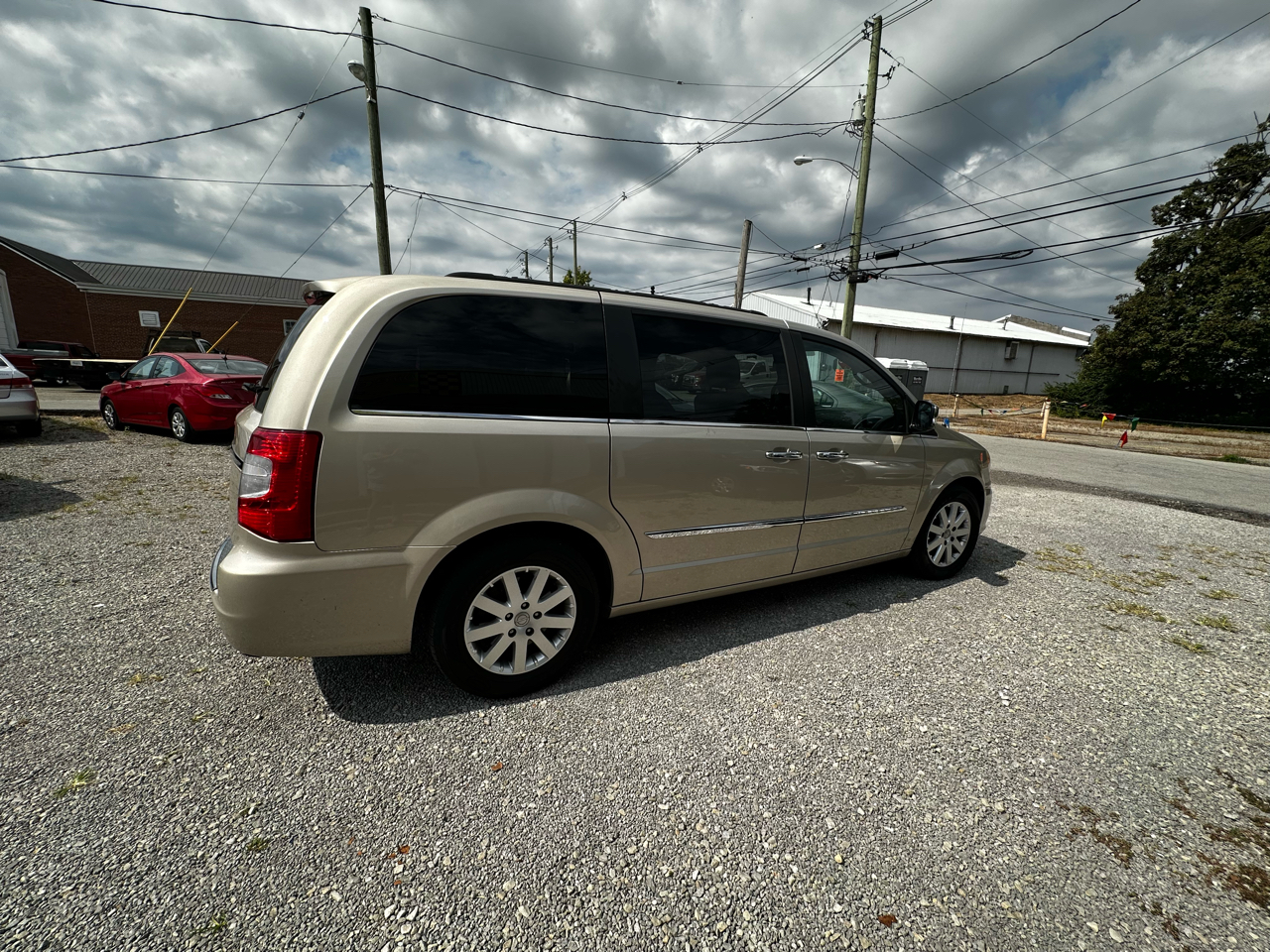 Chrysler Town & Country Touring-L 2012