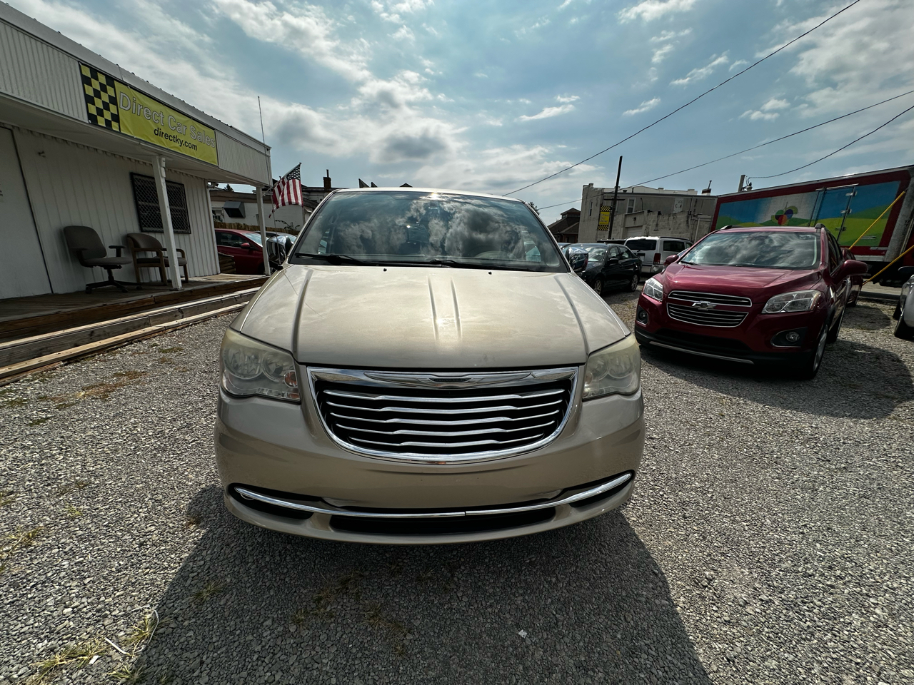 Chrysler Town & Country Touring-L 2012