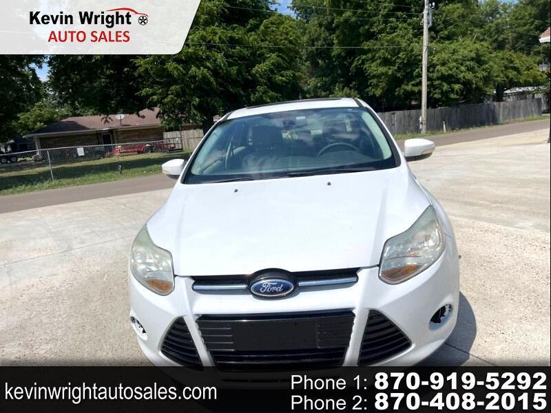 Ford Focus  2012