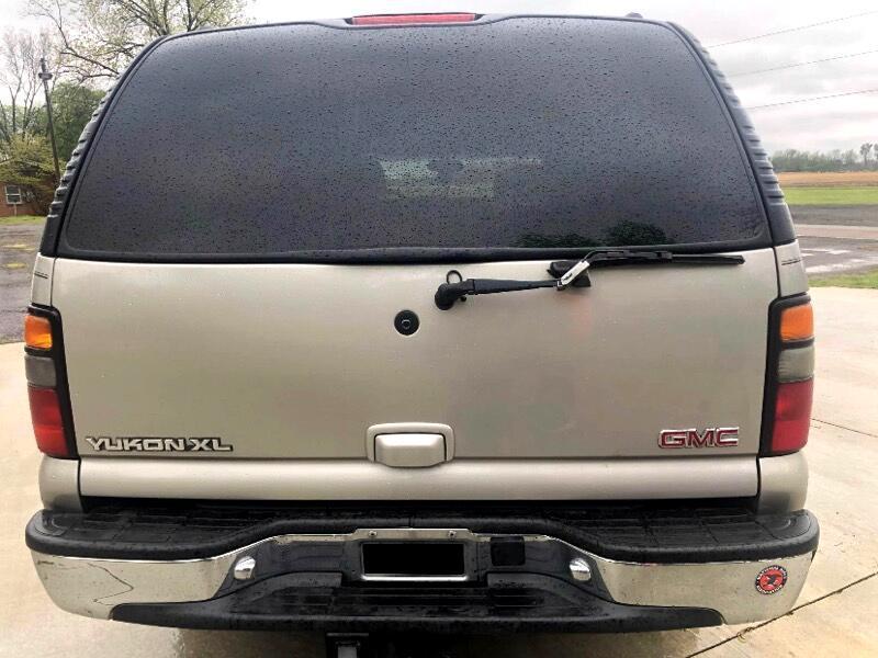 GMC Yukon XL  2004