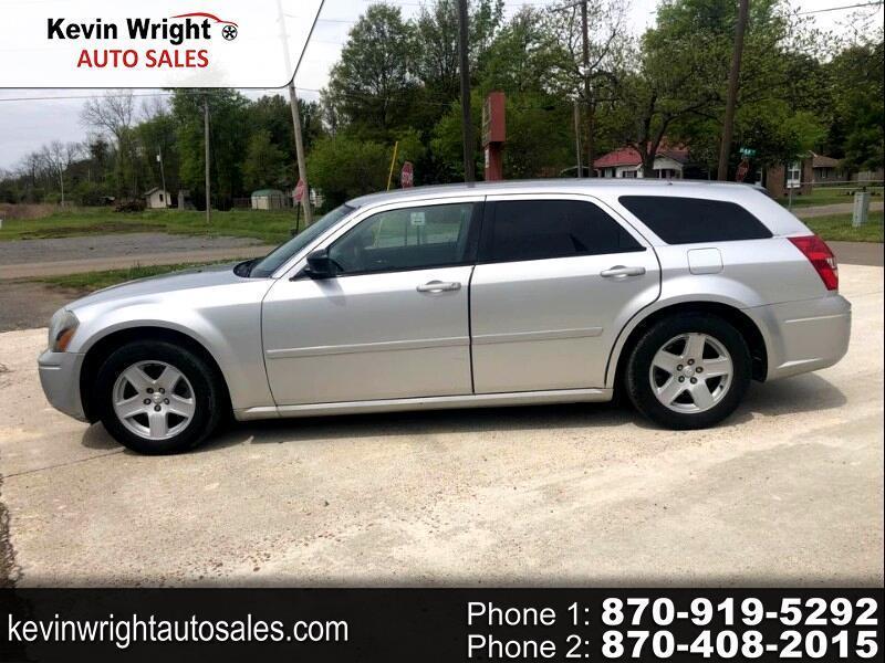 Dodge Magnum  2005