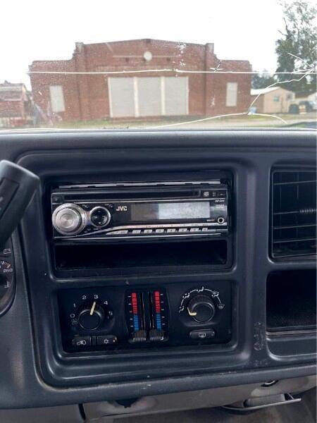 Chevrolet Avalanche  2005