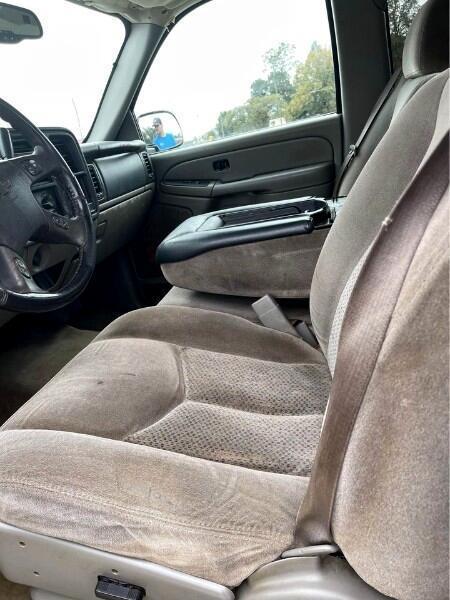 Chevrolet Avalanche  2005