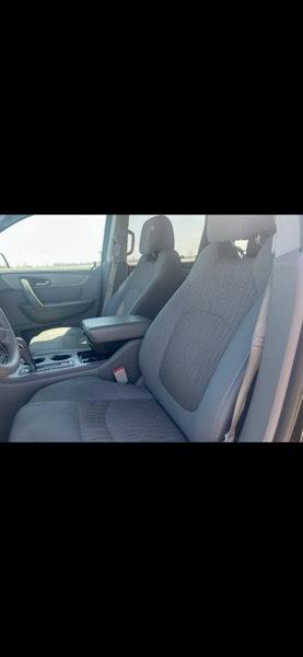 Chevrolet Traverse LS FWD w/PDC 2017