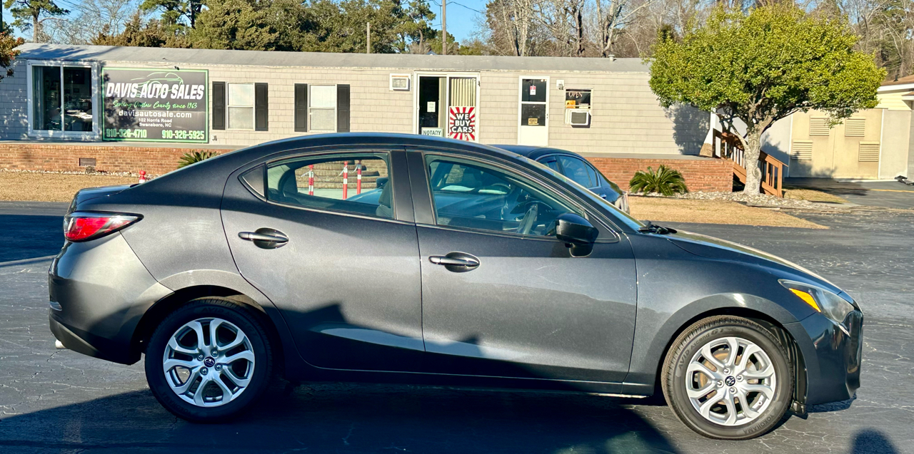 Toyota Yaris iA 6A 2018