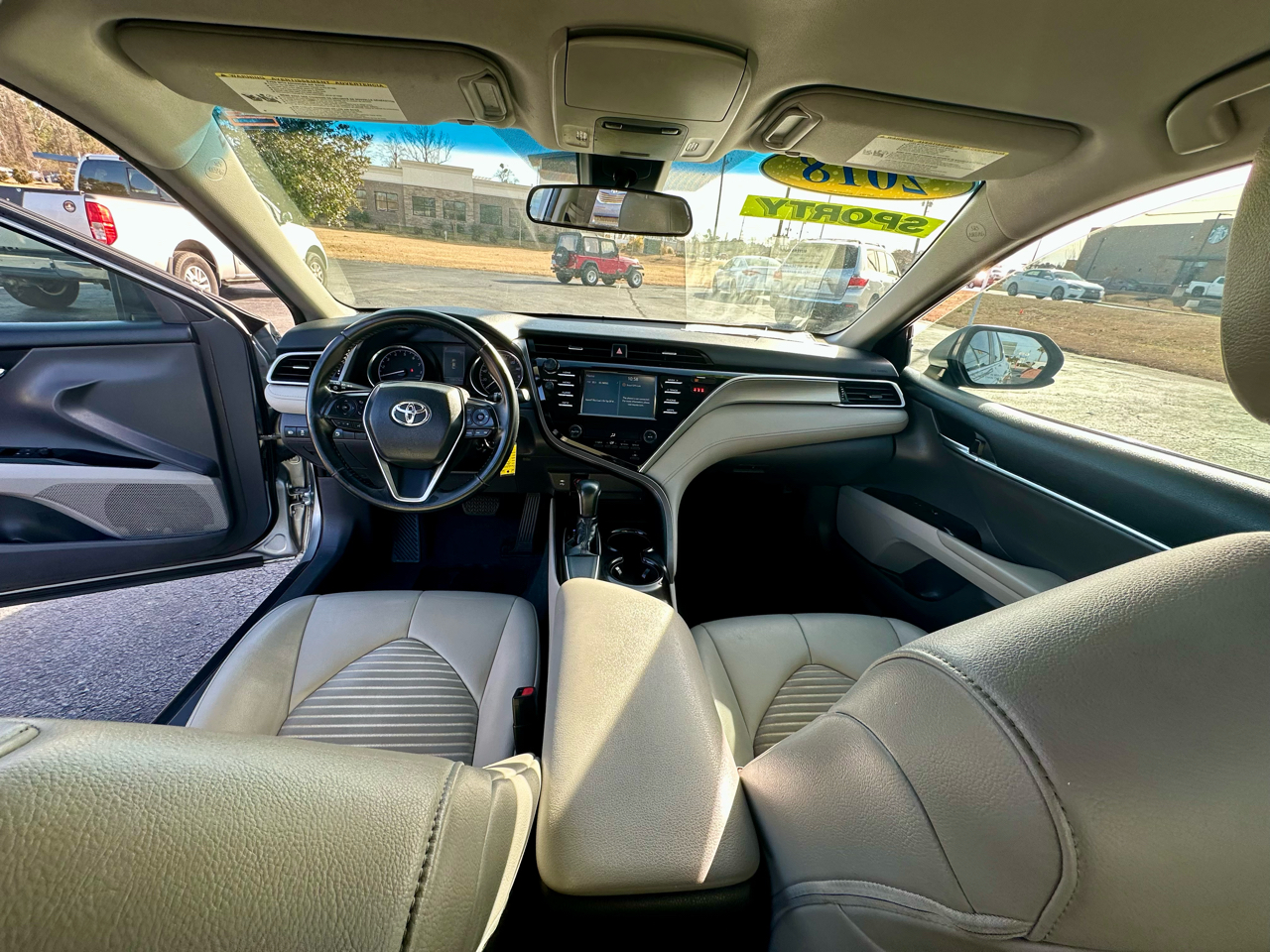 Toyota Camry SE 4D Sedan 2018