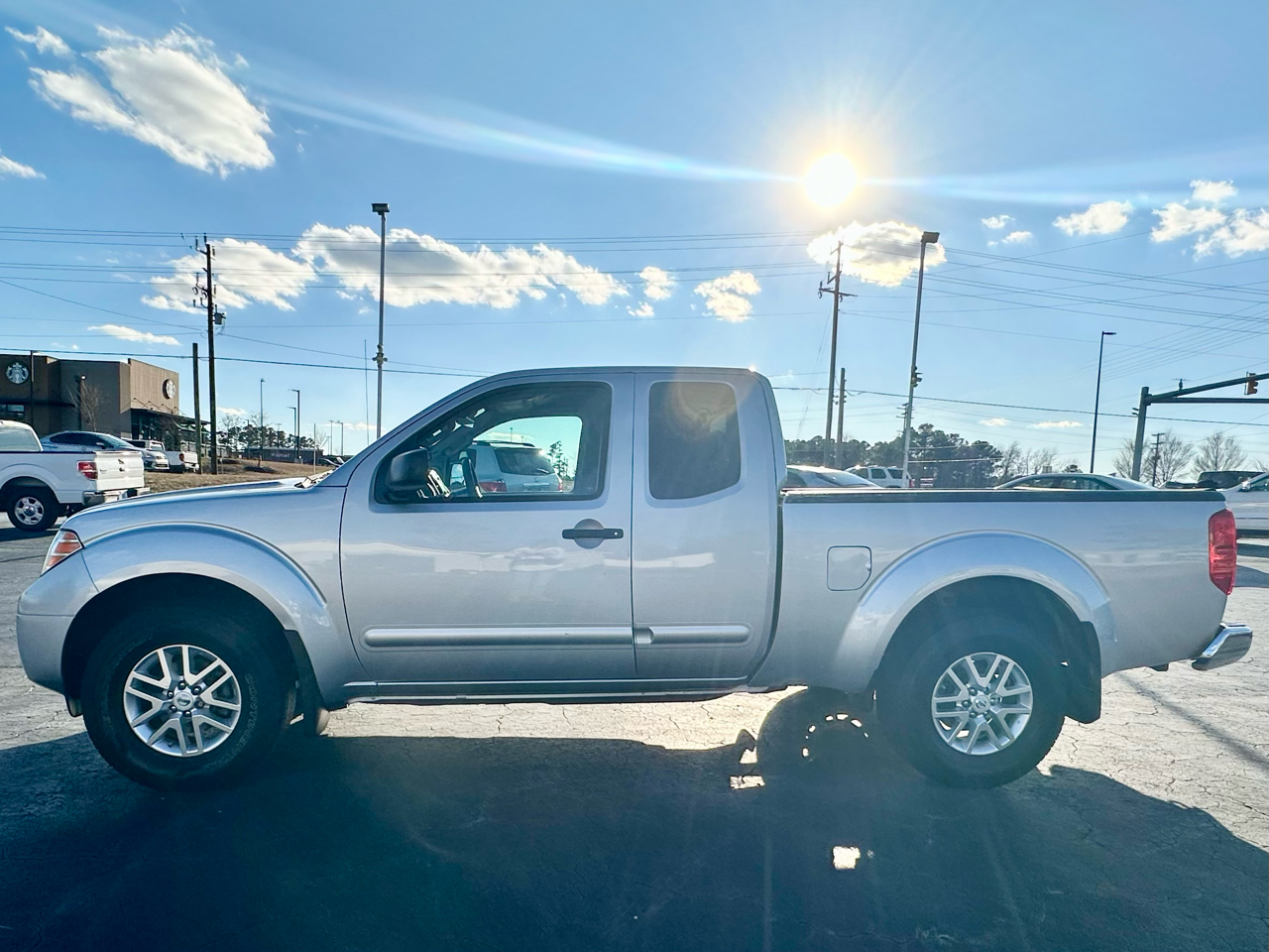 Nissan Frontier S Crew Cab 5AT 4WD 2015