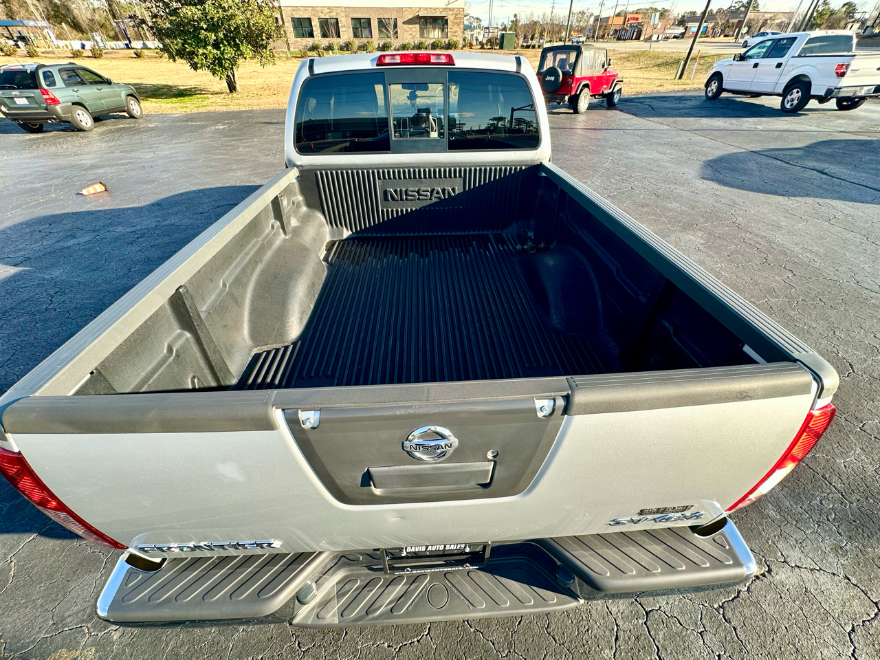 Nissan Frontier S Crew Cab 5AT 4WD 2015