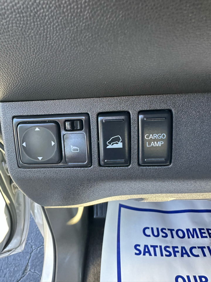 Nissan Frontier S Crew Cab 5AT 4WD 2015