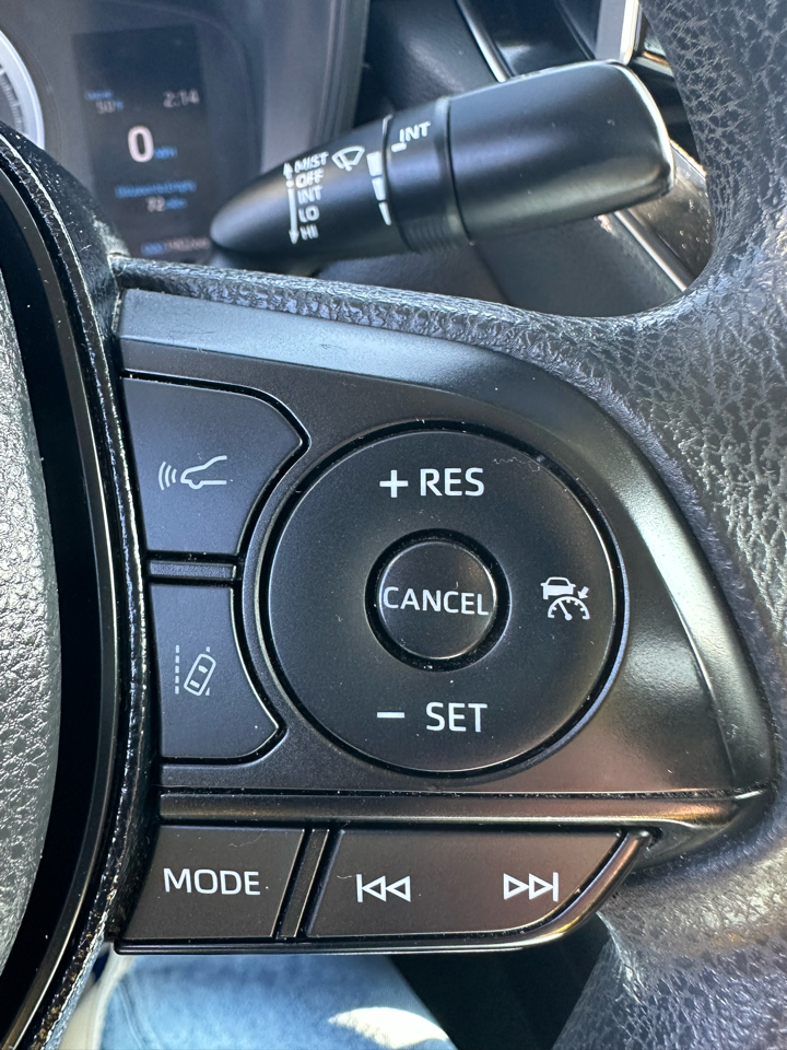 Toyota Corolla LE 2021