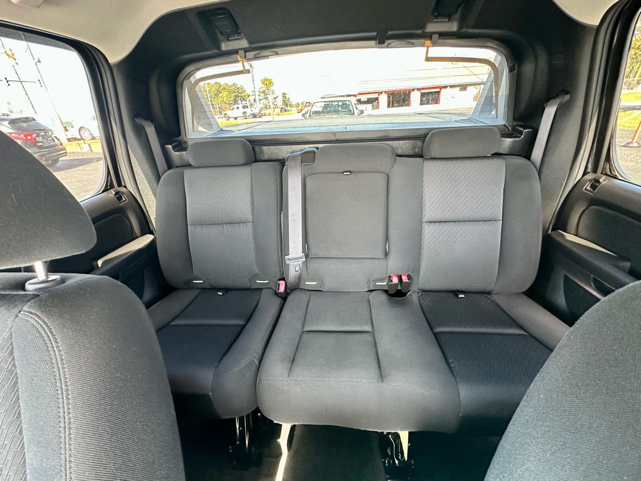 Chevrolet Avalanche LS 2WD 2011