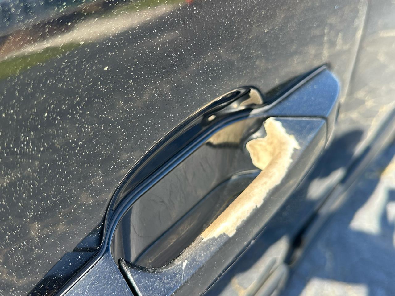 Chevrolet Avalanche LS 2WD 2011