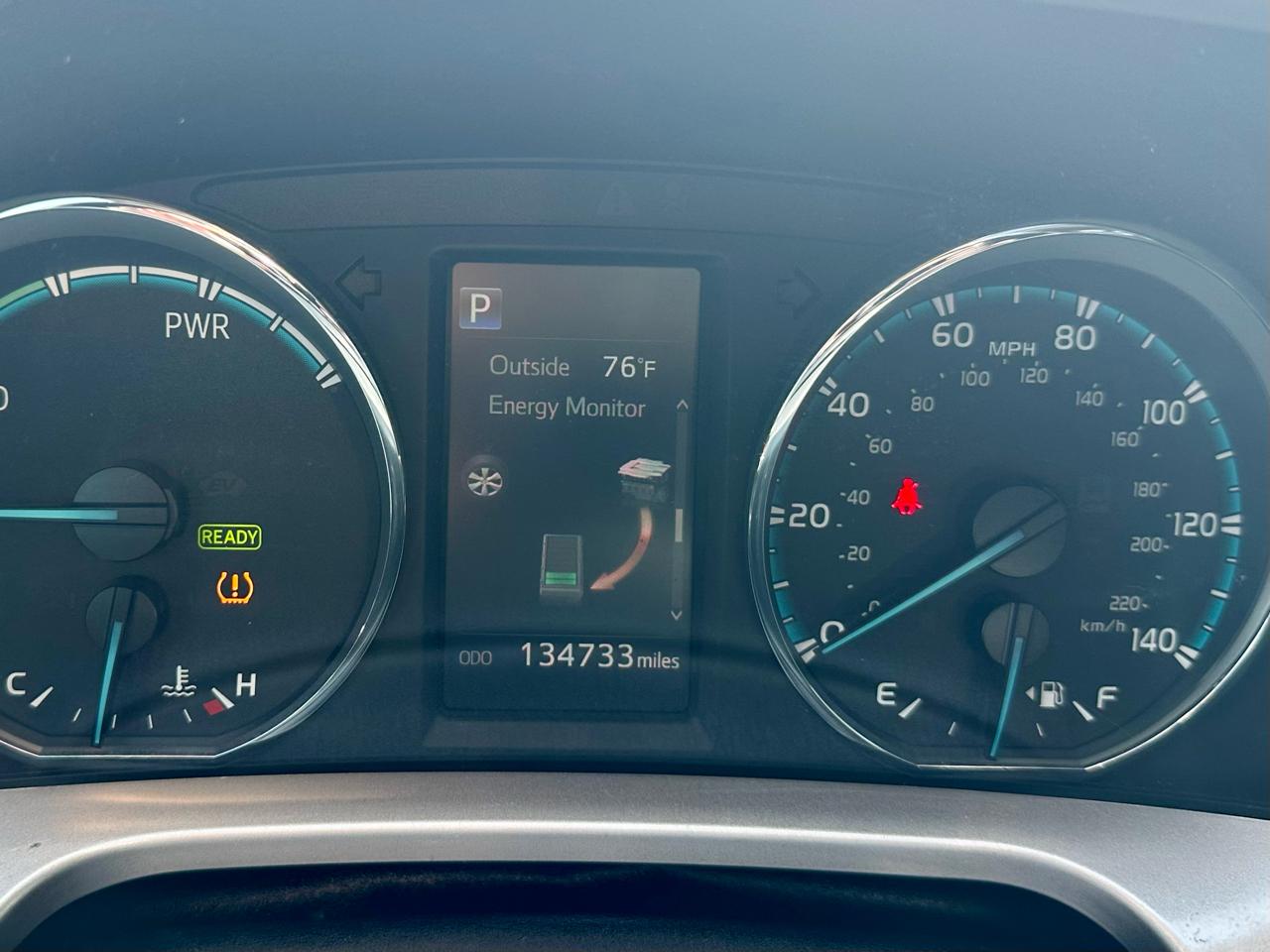 Toyota RAV4 Hybrid XLE 2017