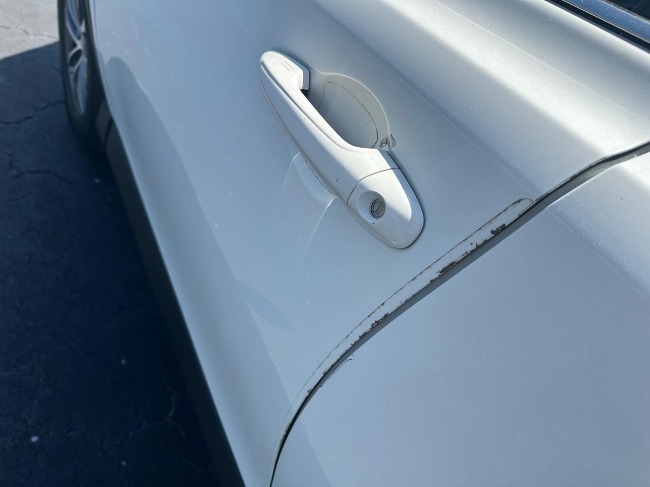 Toyota RAV4 Hybrid XLE 2017