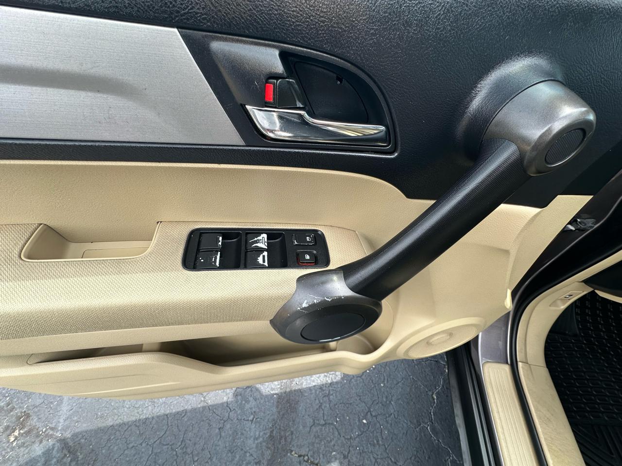 Honda CR-V EX 4WD 5-Speed AT 2011