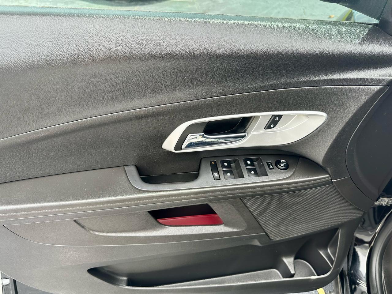 Chevrolet Equinox LS 2WD 2013