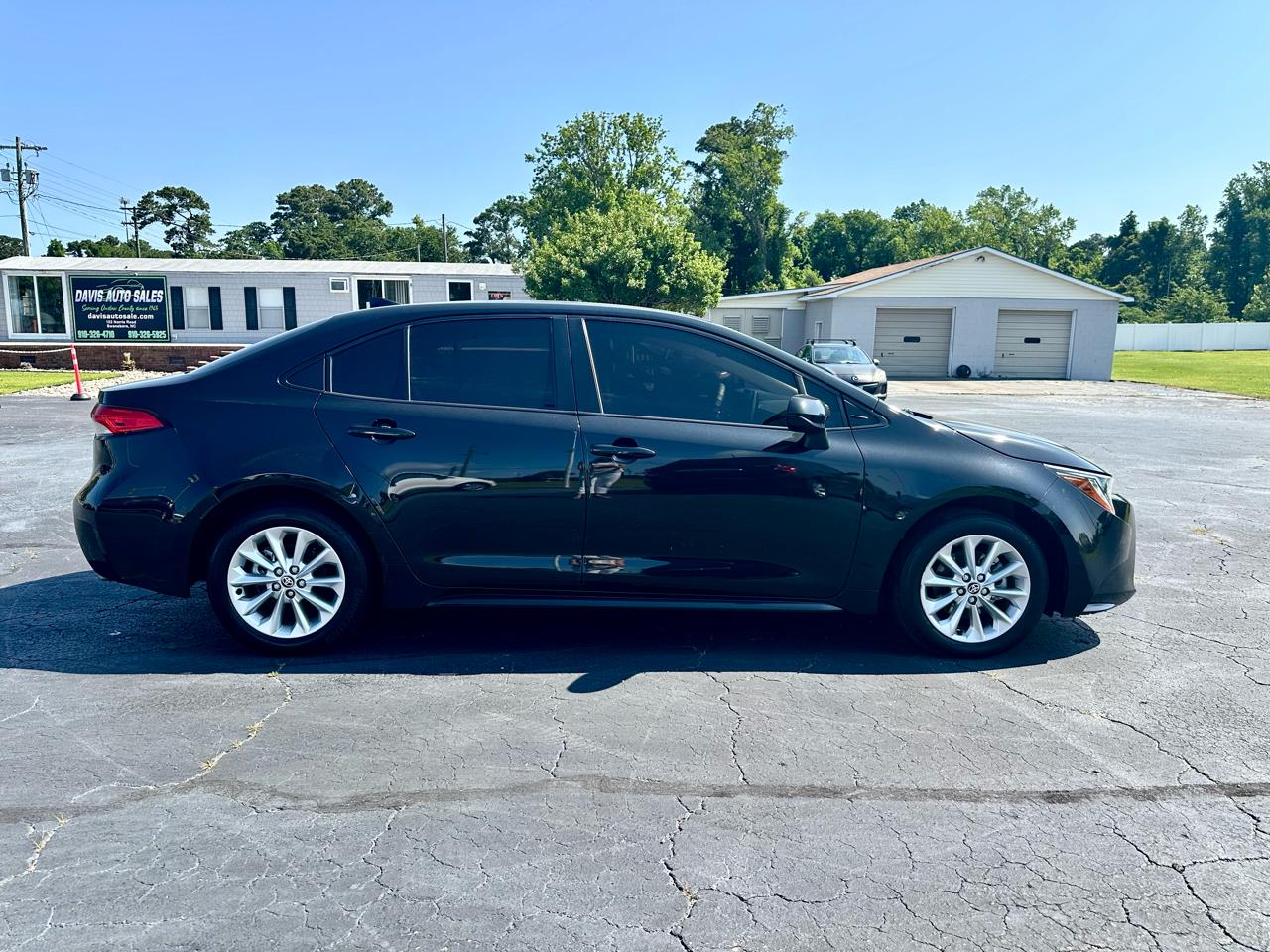 Toyota Corolla LE w/ Premium Pkg2 2021