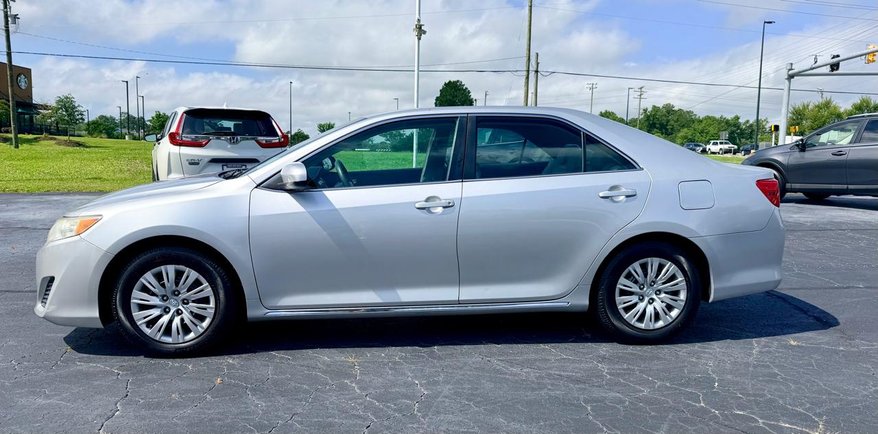 Toyota Camry LE 2012
