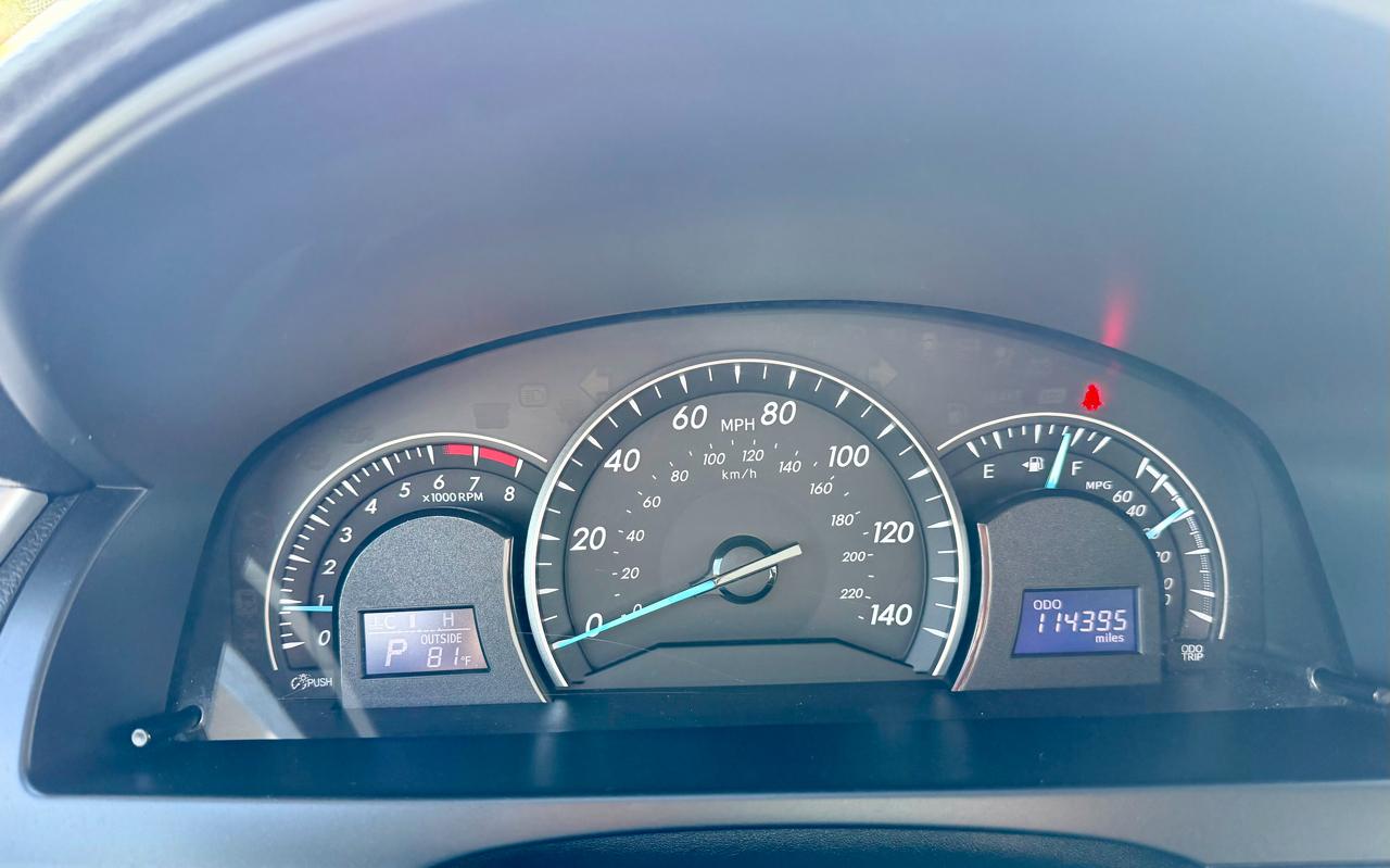 Toyota Camry LE 2012