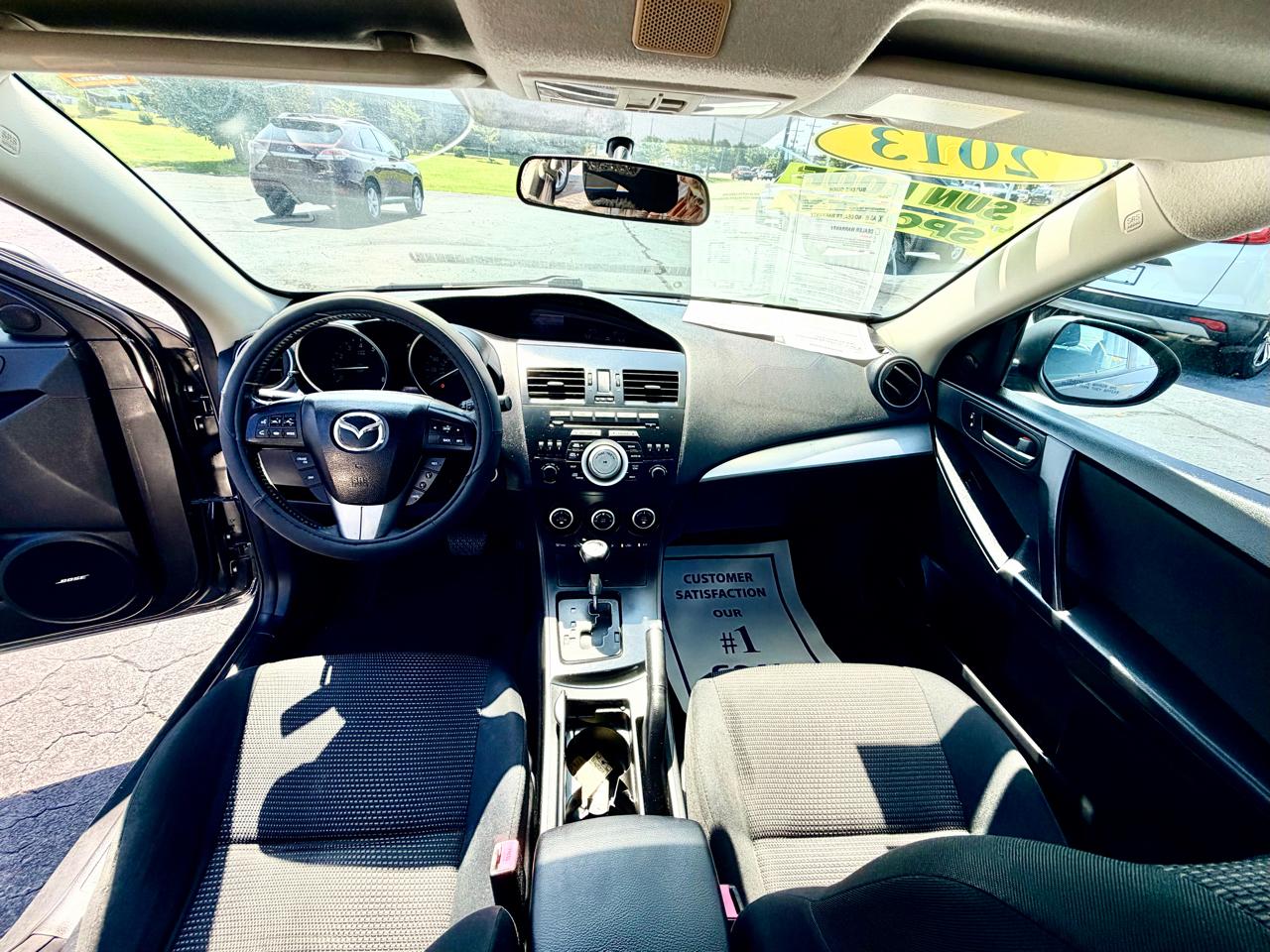 Mazda MAZDA3 i Touring AT 4-Door 2013