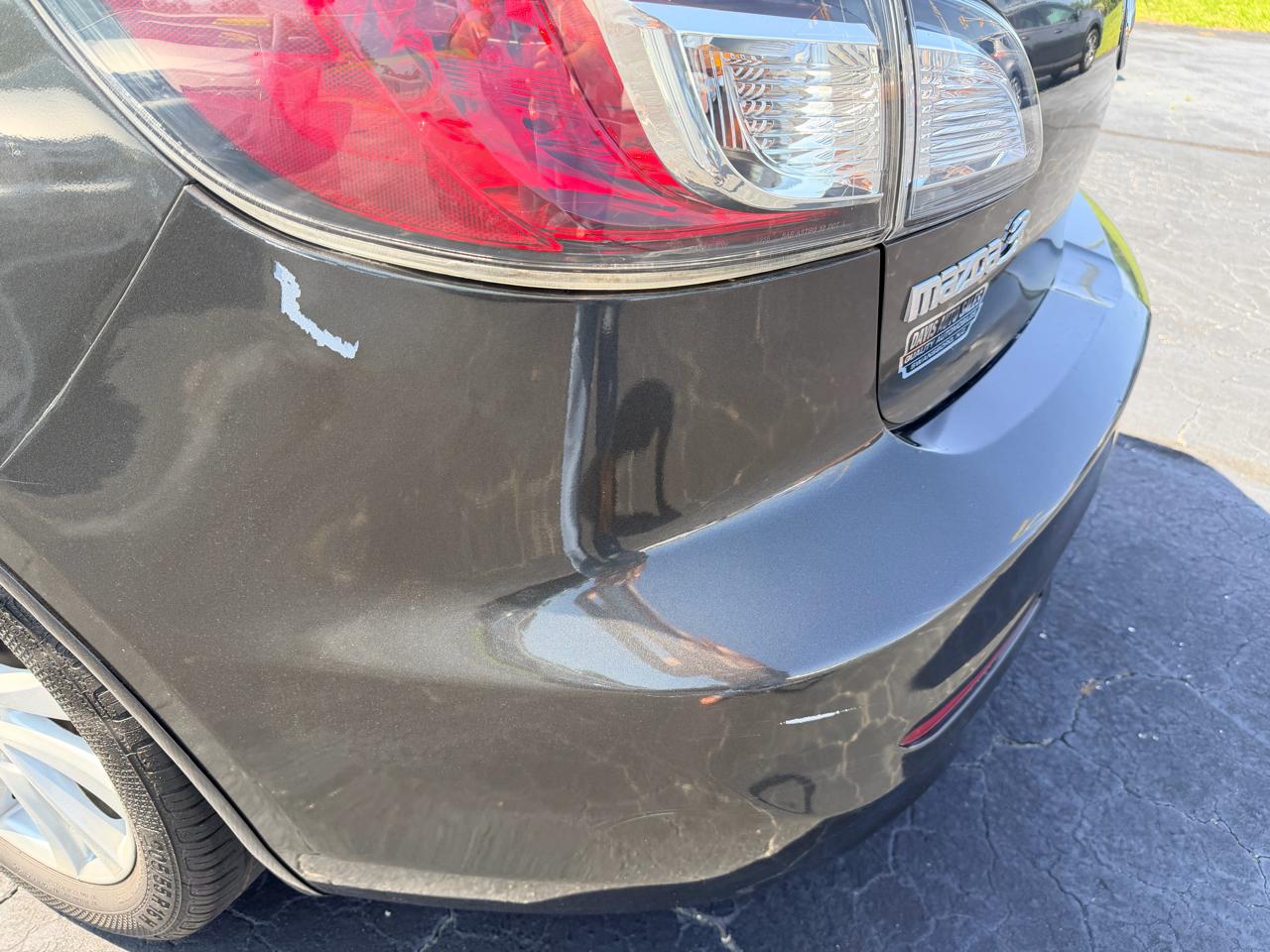 Mazda MAZDA3 i Touring AT 4-Door 2013