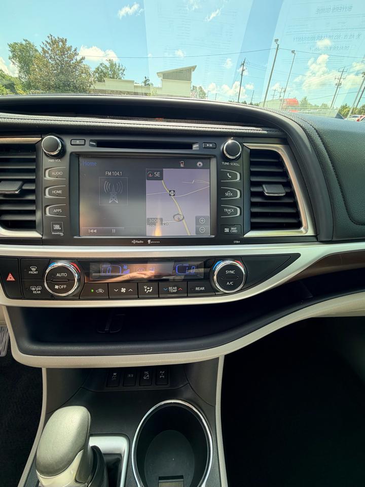 Toyota Highlander Limited AWD V6 2015