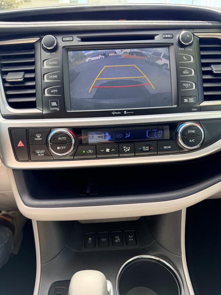 Toyota Highlander Limited AWD V6 2015