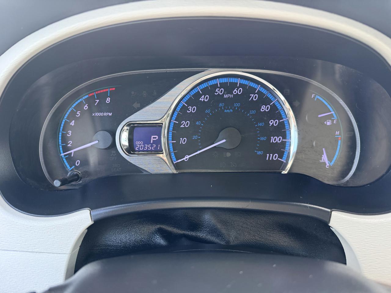 Toyota Sienna XLE FWD 8-Passenger V6 2013