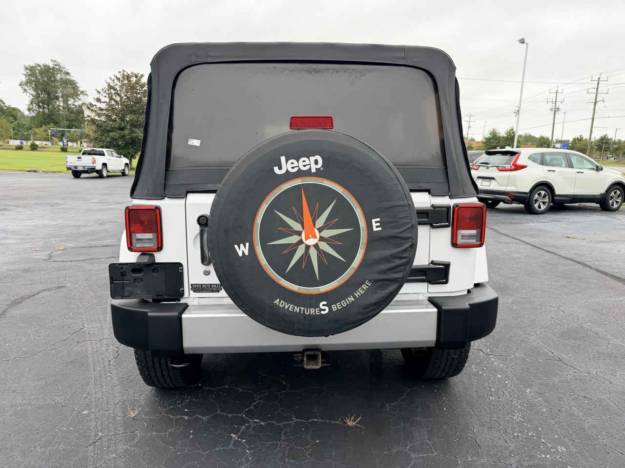 Jeep Wrangler Unlimited Sahara 4WD 2017