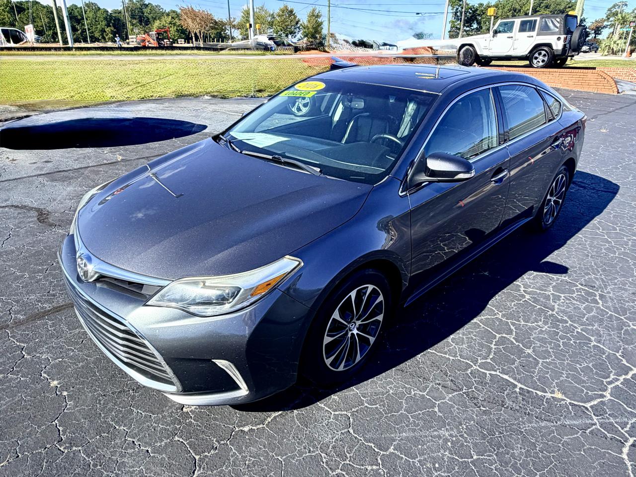 Toyota Avalon XLE 2016