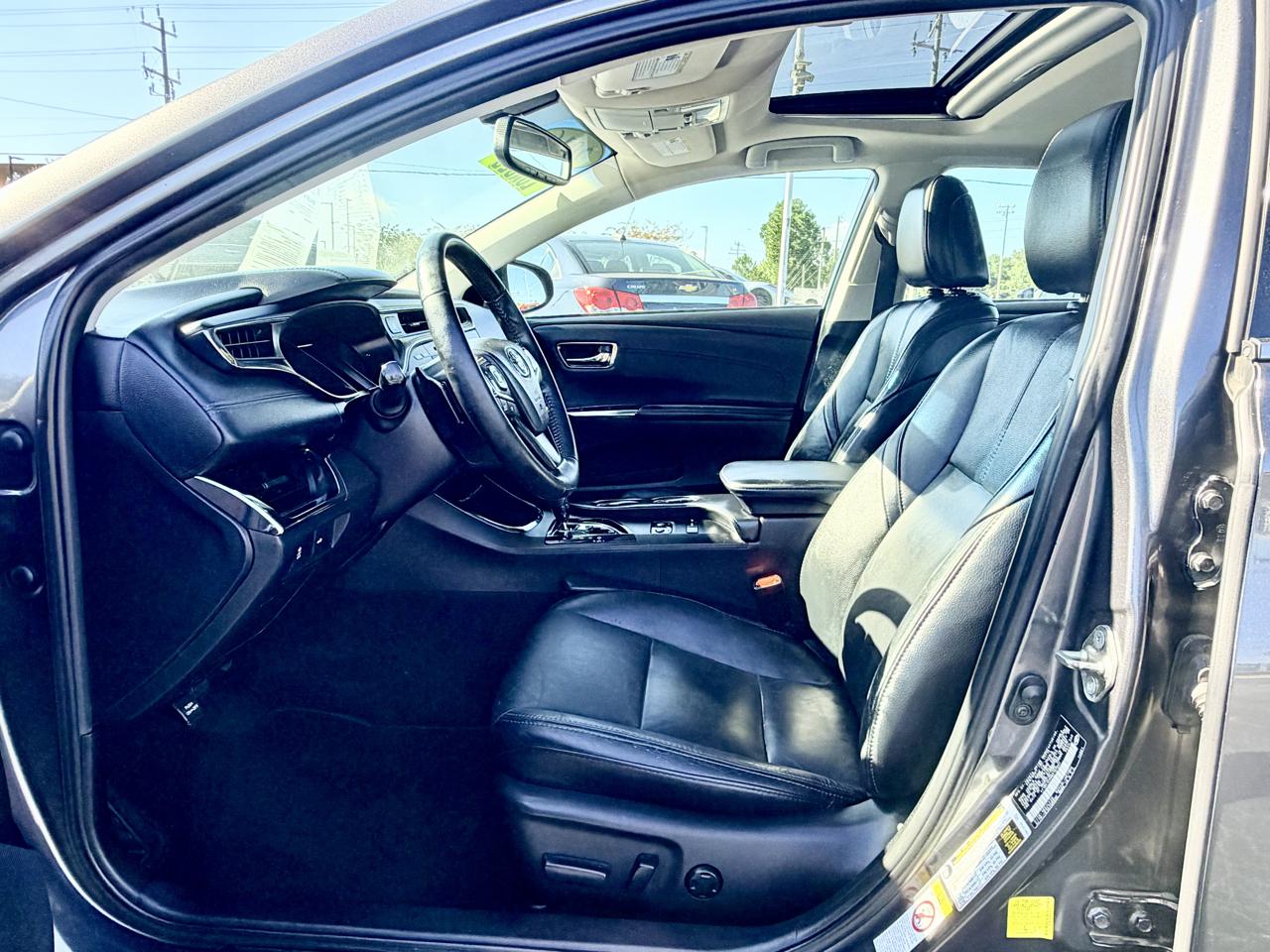 Toyota Avalon XLE 2016