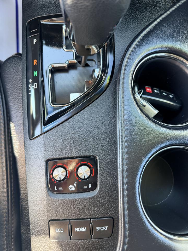 Toyota Avalon XLE 2016