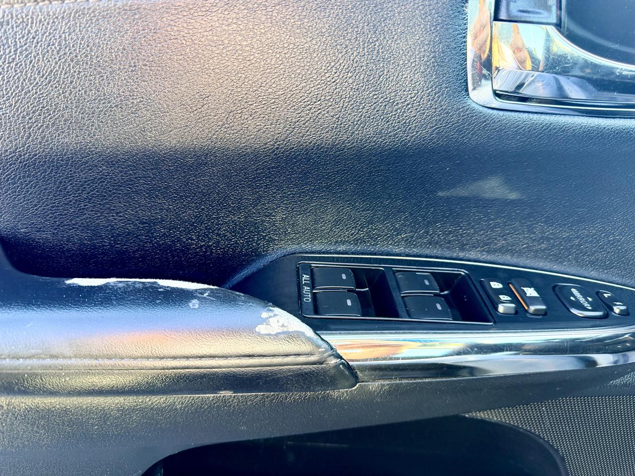 Toyota Avalon XLE 2016