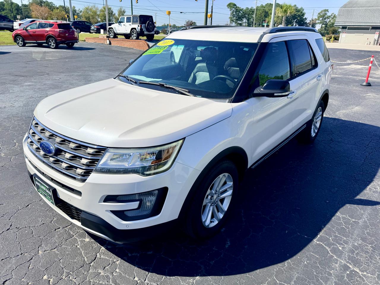 Ford Explorer XLT FWD 2017