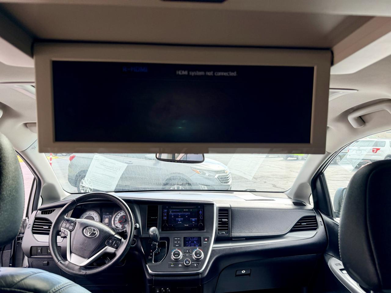 Toyota Sienna SE Premium FWD 8-Passenger V6 2017