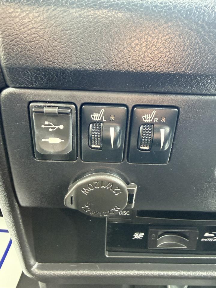 Toyota Sienna SE Premium FWD 8-Passenger V6 2017