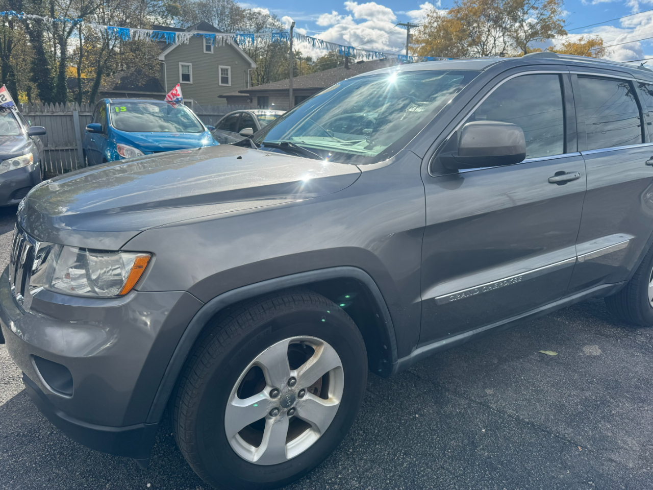Jeep Grand Cherokee Laredo 4WD 2011