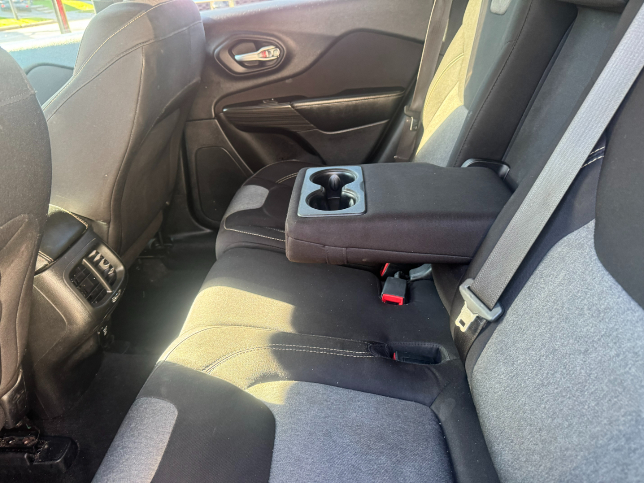 Jeep Cherokee Latitude 4WD 2014