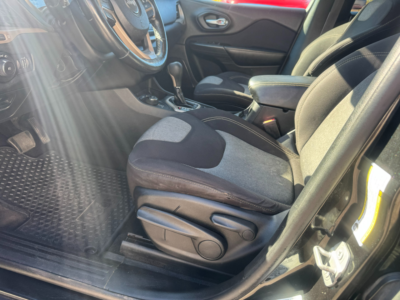 Jeep Cherokee Latitude 4WD 2014