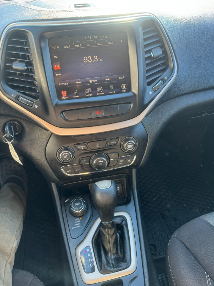 Jeep Cherokee Latitude 4WD 2014