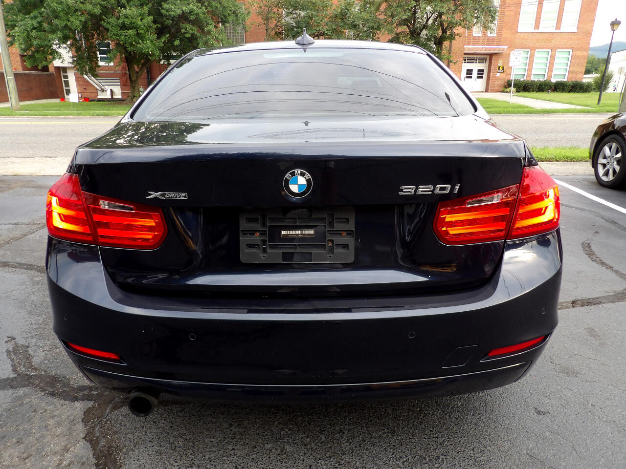 2015 Bmw 320i xDrive Sedan SA photo 4