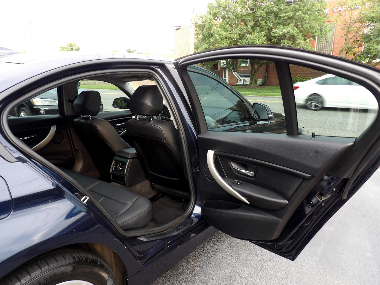 BMW 3 Series 4dr Sdn 320i xDrive AWD South Africa 2015