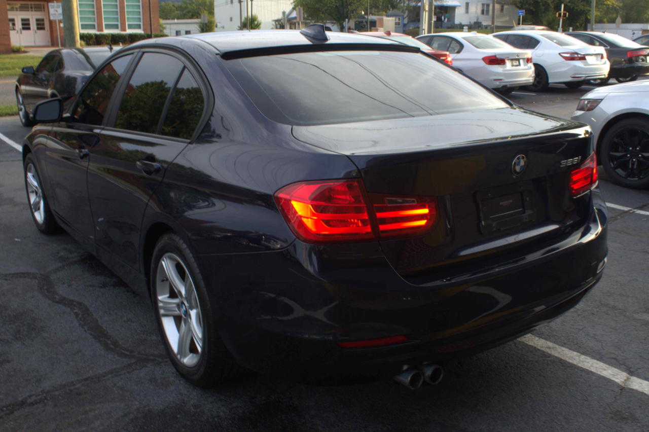 BMW 3 Series 4dr Sdn 328i RWD 2014 BMW 3 Series 4dr Sdn 328i RWD 2014
