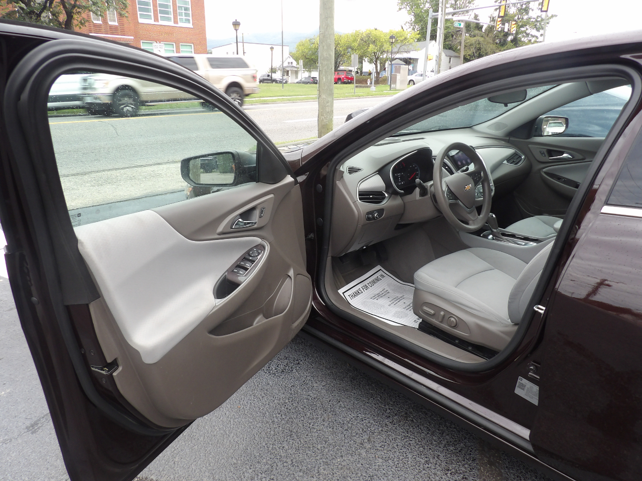 Chevrolet Malibu 4dr Sdn LS w/1FL 2020 Chevrolet Malibu 4dr Sdn LS w/1FL 2020